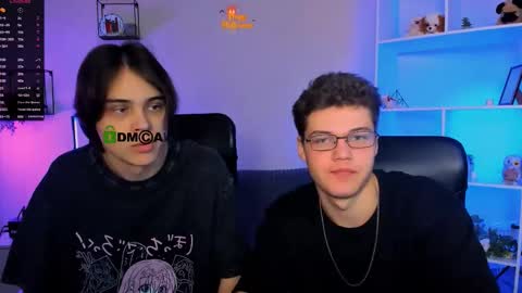 Snapshot of karl_mans chatting on 11-05-25, 09:42 Karl online show from 11-05-25, 09:42