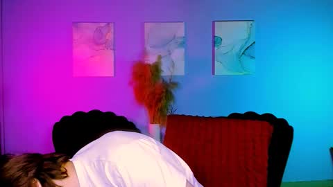 Snapshot of karl_mans chatting on 11-10-25, 10:03 Karl online show from 11-10-25, 10:03