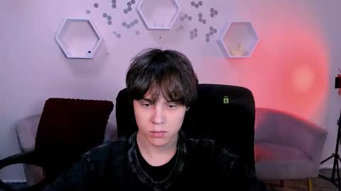 Snapshot of karl_mans chatting on 12-05-25, 09:51 Karl online show from 12-05-25, 09:51