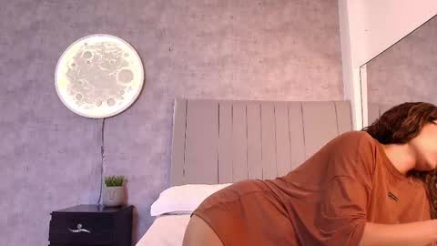 Karla online show from 11-24-25, 07:02