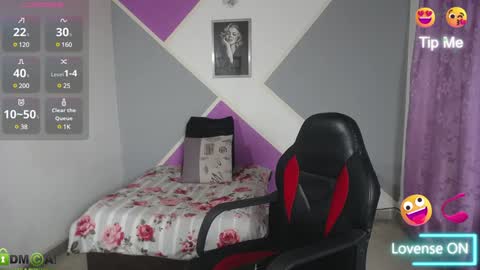 Snapshot of karla_charloby chatting on 01-25-25, 07:28 Karla online show from 01-25-25, 07:28