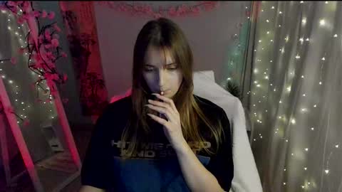 Karla online show from 03-11-26, 01:17