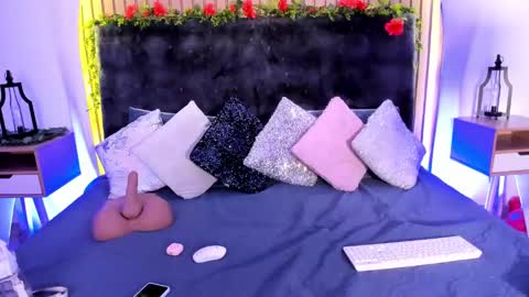 Karla Gonzaless online show from 03-05-25, 06:34