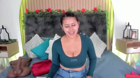 Karla Gonzaless online show from 03-13-26, 06:47