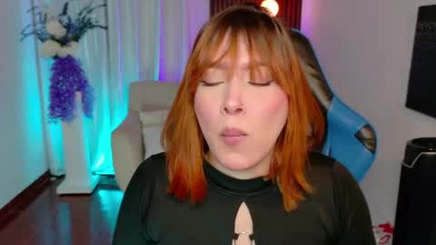 Snapshot of karla_hill_28 chatting on 06-08-26, 03:40 Karlita online show from 06-08-26, 03:40