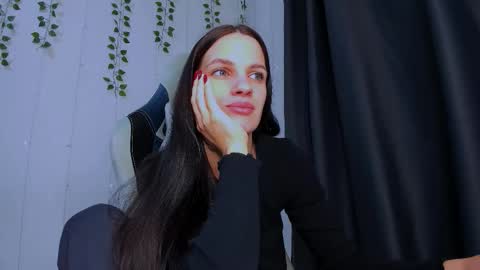 karla_lim online show from 10-25-25, 04:46