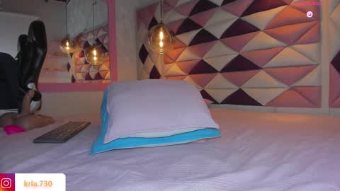 karolina  online show from 02-19-25, 06:11