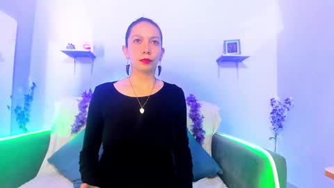 Snapshot of karlaaa__ chatting on 09-20-25, 03:46 Karla online show from 09-20-25, 03:46