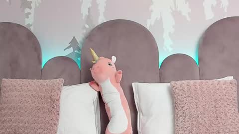 KarlaBart online show from 03-10-25, 08:37