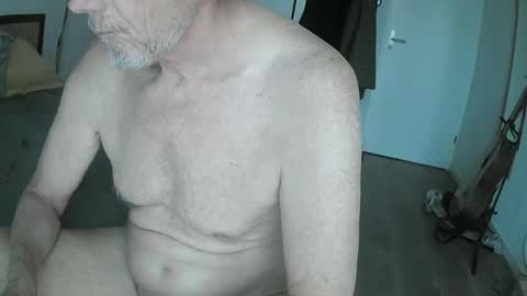 Karl online show from 01-11-25, 08:33