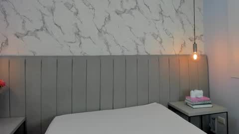 Snapshot of karlla_brown chatting on 09-18-25, 12:18 karlla_brown online show from 09-18-25, 12:18