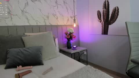 karlla_brown online show from 04-10-26, 10:25