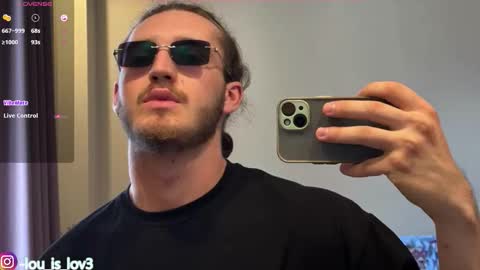 Karlos and Louis online show from 09-20-25, 04:13