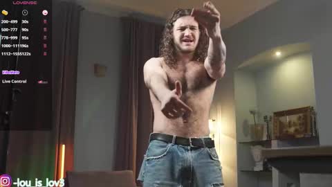 Karlos and Louis online show from 10-04-25, 04:32