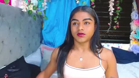 KARLY.  online show from 11-04-25, 07:29