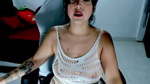 karly. online show from 04-25-26, 12:35