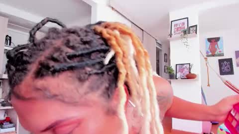 Karlye online show from 12-05-25, 03:41