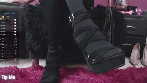  Karly  online show from 02-19-25, 11:17