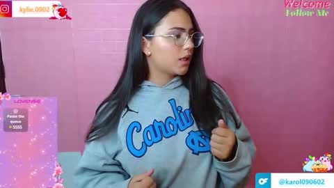 Snapshot of karol_09 chatting on 02-28-25, 01:15 karol 09 online show from 02-28-25, 01:15