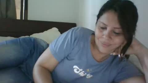 Snapshot of karol_gill chatting on 12-10-24, 04:27 Karol online show from 12-10-24, 04:27