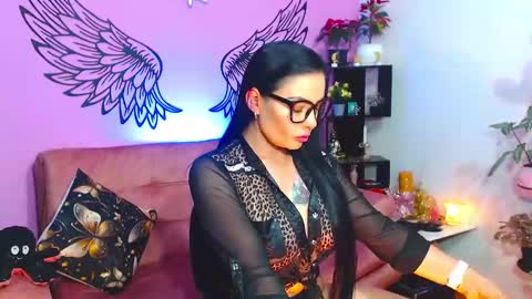 Karol Kenedy online show from 01-20-25, 05:15