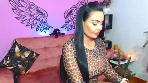 Karol Kenedy online show from 01-29-25, 05:30