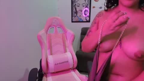    online show from 03-05-25, 09:38