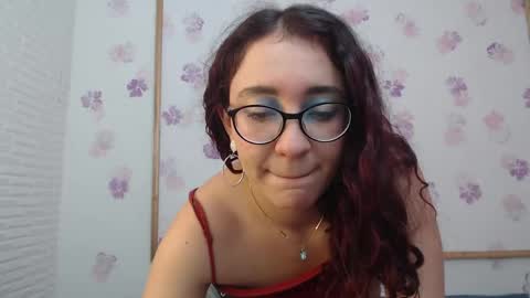 Snapshot of karol_prescot chatting on 05-07-26, 02:11 Karol online show from 05-07-26, 02:11