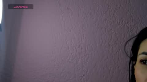 Karol online show from 12-22-25, 02:47