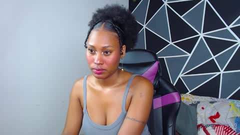 Snapshot of karol_the_warrior chatting on 10-14-25, 08:53 Karol  online show from 10-14-25, 08:53