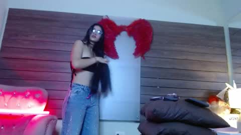 Snapshot of karol_yesenia chatting on 10-21-25, 02:40 karol_yesenia online show from 10-21-25, 02:40