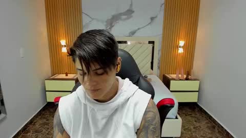 Karol and Luna online show from 11-16-25, 07:08