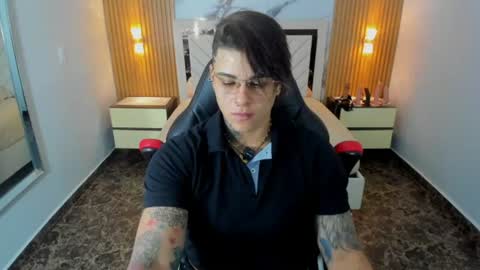 Karol and Luna online show from 07-25-26, 12:36