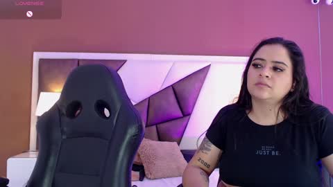 Karol and Michel online show from 12-19-24, 03:41