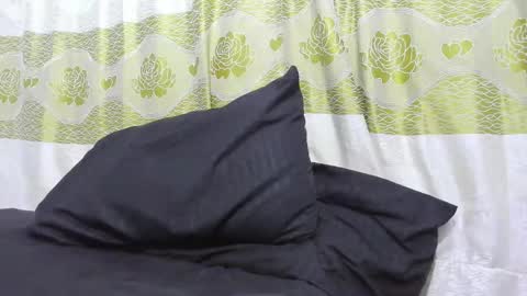 Snapshot of karoli_sanz chatting on 02-21-25, 01:33 Karolinstagram.karoli sanz online show from 02-21-25, 01:33