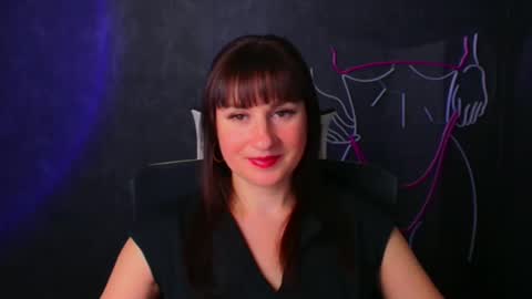 Caroline online show from 12-20-24, 04:25