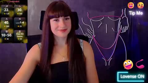 Caroline online show from 09-25-25, 05:44