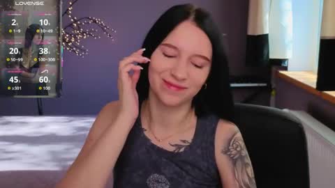 Snapshot of karolinablack chatting on 05-22-26, 05:36 Karolina online show from 05-22-26, 05:36