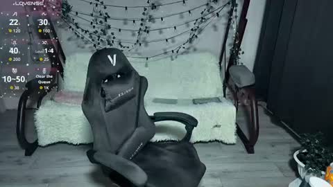 KarolinaHayes online show from 06-10-26, 06:40
