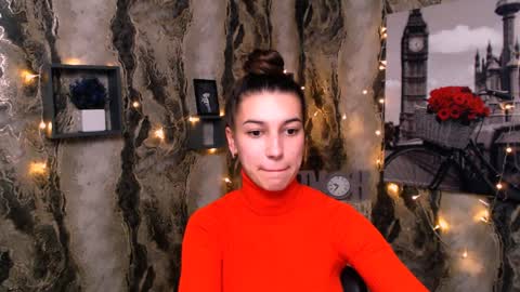 Snapshot of karolinamex_ chatting on 12-25-24, 01:31 Karolina online show from 12-25-24, 01:31
