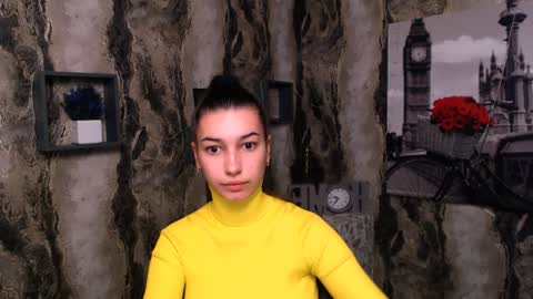 Snapshot of karolinamex_ chatting on 12-25-24, 07:34 Karolina online show from 12-25-24, 07:34