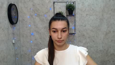 Snapshot of karolinamex_ chatting on 01-03-25, 10:09 Karolina online show from 01-03-25, 10:09