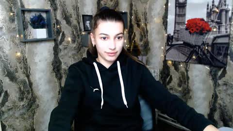 Snapshot of karolinamex_ chatting on 02-05-25, 09:57 Karolina online show from 02-05-25, 09:57