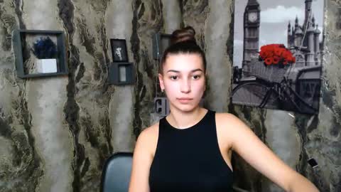 Snapshot of karolinamex_ chatting on 02-10-25, 12:50 Karolina online show from 02-10-25, 12:50