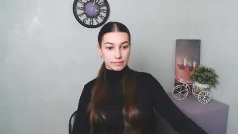 Snapshot of karolinamex_ chatting on 02-13-25, 06:52 Karolina online show from 02-13-25, 06:52