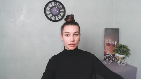 Snapshot of karolinamex_ chatting on 02-13-25, 10:02 Karolina online show from 02-13-25, 10:02