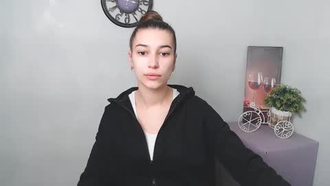 Snapshot of karolinamex_ chatting on 02-19-25, 06:55 Karolina online show from 02-19-25, 06:55