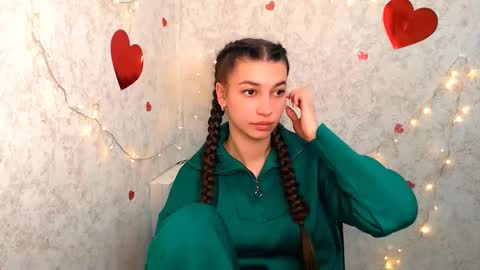 Snapshot of karolinamex_ chatting on 02-24-25, 10:26 Karolina online show from 02-24-25, 10:26