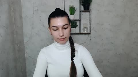 Snapshot of karolinamex_ chatting on 03-04-25, 10:02 Karolina online show from 03-04-25, 10:02
