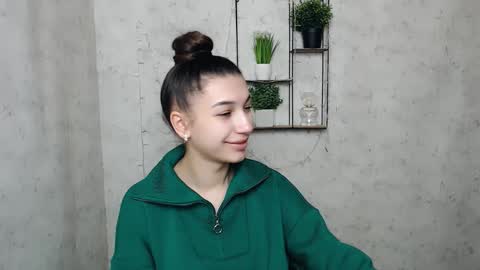 Snapshot of karolinamex_ chatting on 03-08-25, 06:43 Karolina online show from 03-08-25, 06:43